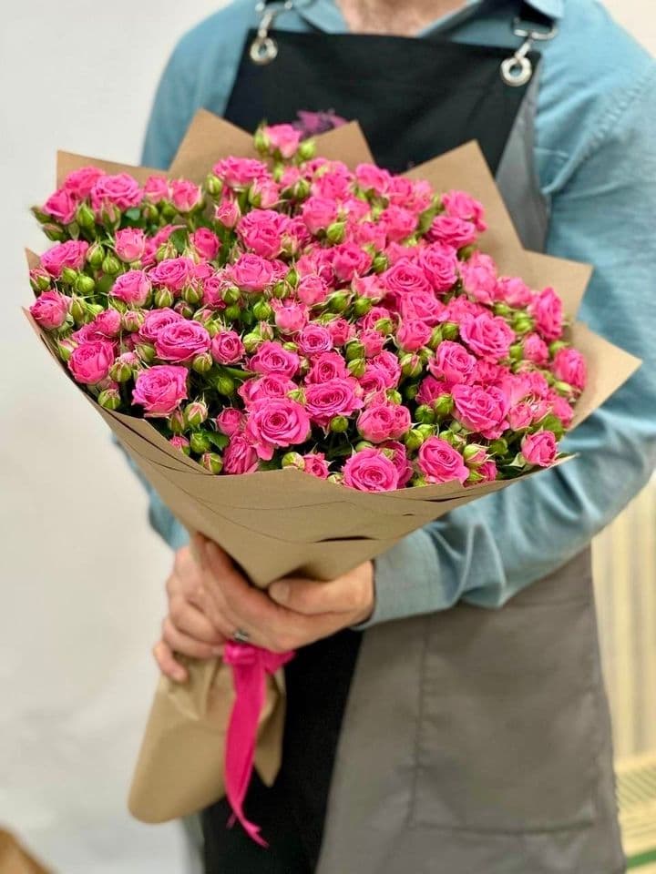 Малиновый свет | 29 роз