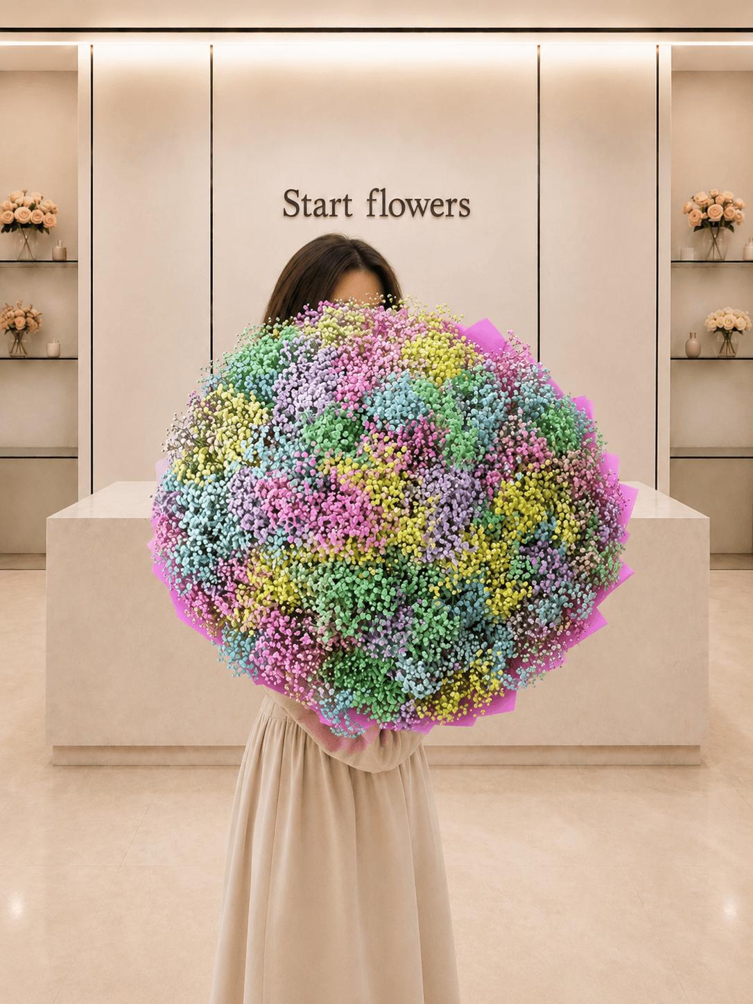 151 радужная гипсофила «Облако цвета» на фоне офиса Start Flowers