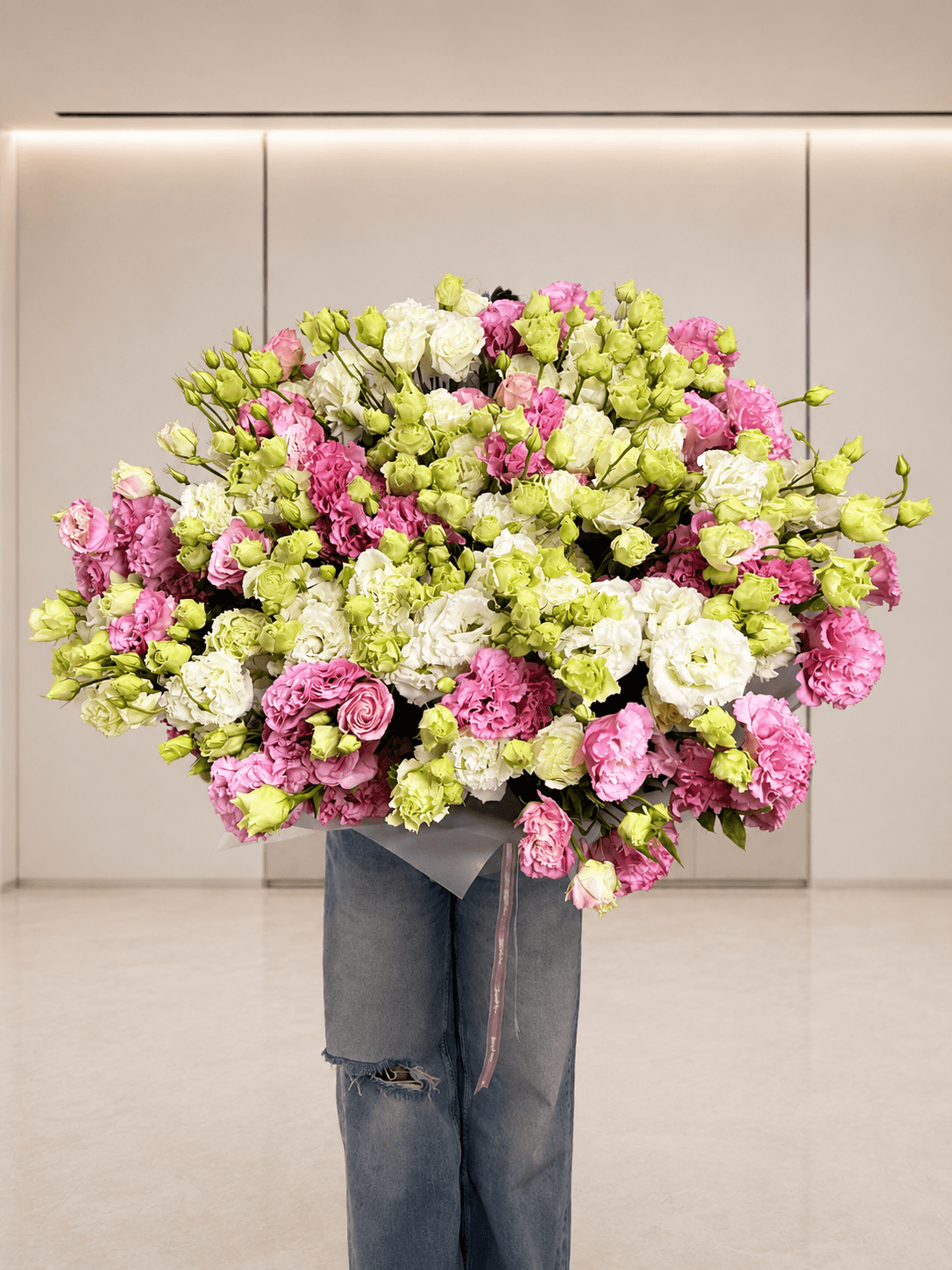 51 эустома «Акварельный сад» в офисе Start Flowers