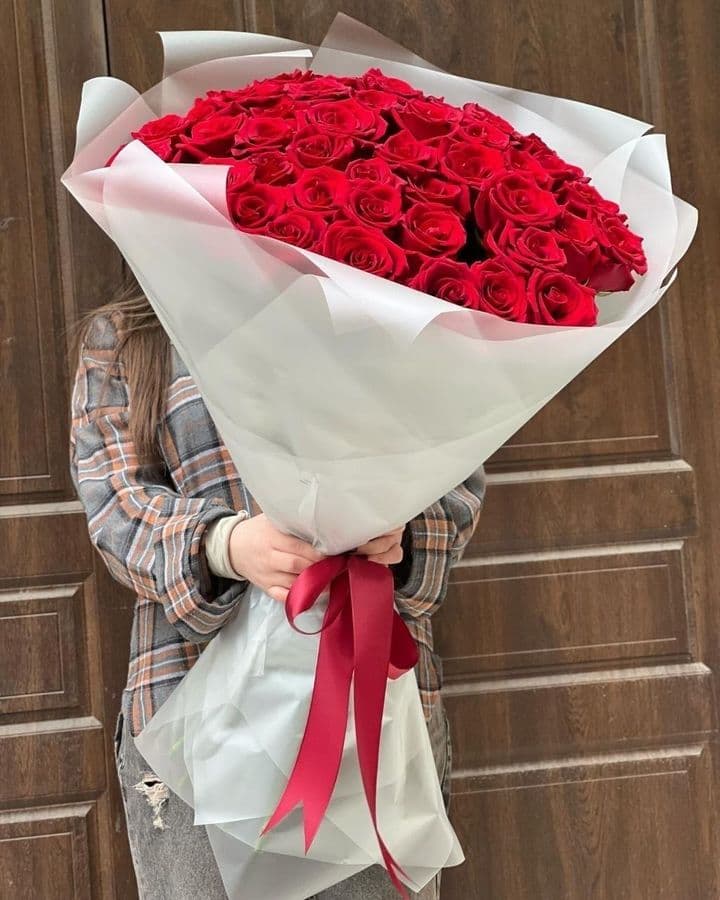 Страсть Эквадорая | 49 роз